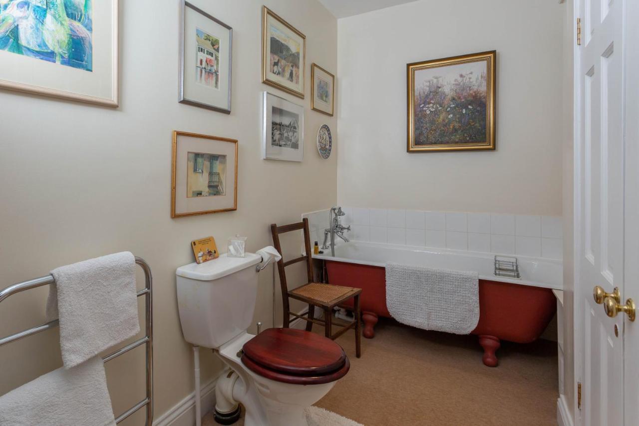 Ingram House Bed & Breakfast Alnwick Bagian luar foto